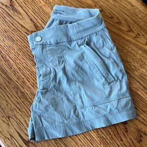 Athleta shorts size 4